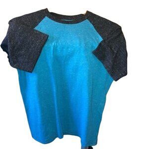 Urban Pipeline Ultimate Tee X-Large Blue & Black Raglan Sleeve Cotton/Polyester